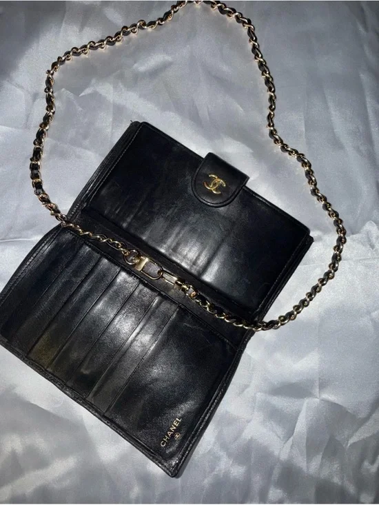 ✨ CHANEL Bicolore Quilted CC Logo Lambskin Long Bifold Wallet - Black ✨ - Picture 3 of 13